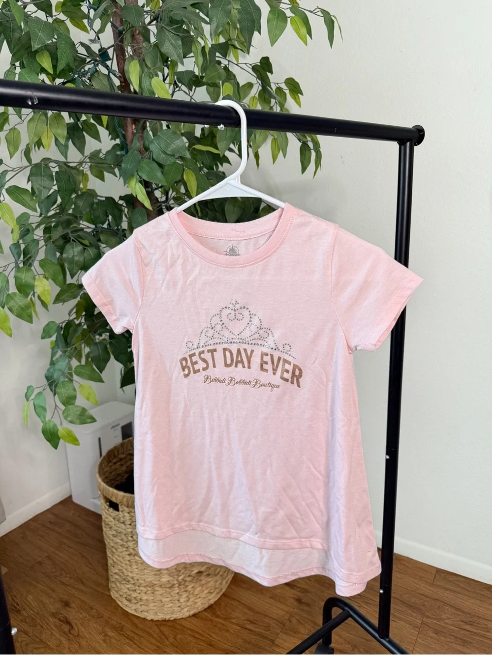DISNEY “Best Day Ever” Tee Kids Size M Pink Princess Shirt